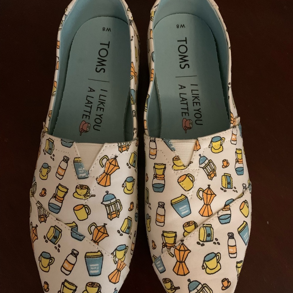 TOMS Women’s Size 8 EUC